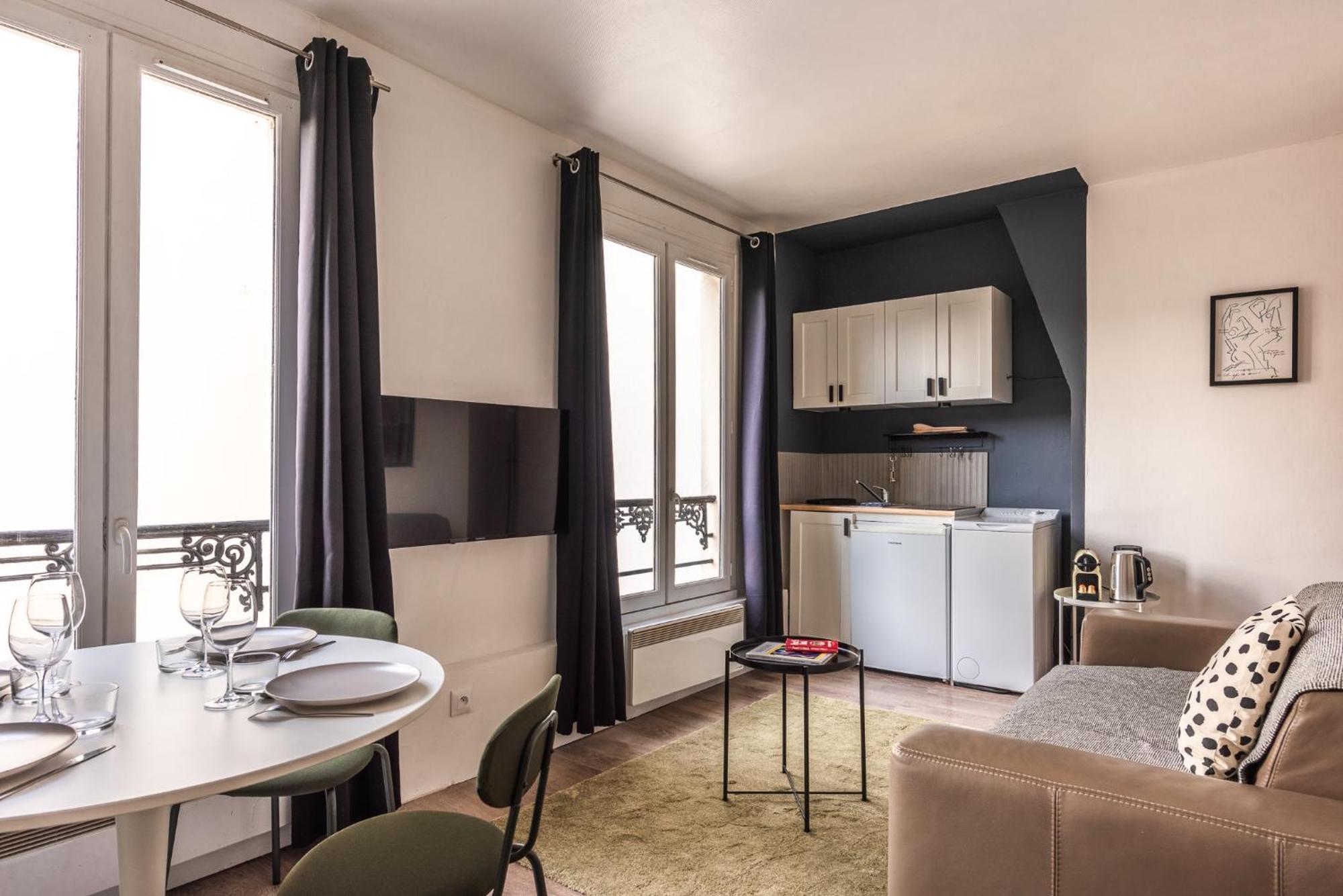 Charming Apartment - Atelier Lumieres - 4 Guests Parigi Esterno foto