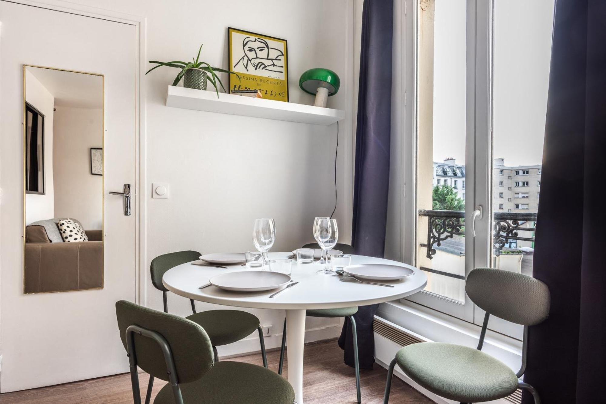 Charming Apartment - Atelier Lumieres - 4 Guests Parigi Esterno foto